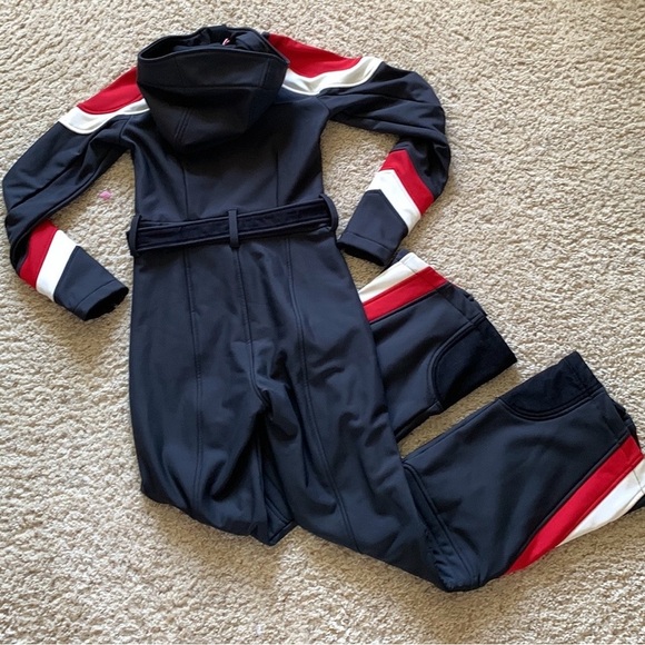 NWT Perfect moment Allos hooded striped ski suit in jet black/red/snow white - Picture 5 of 13